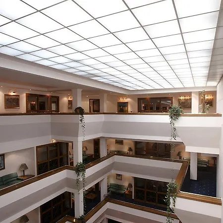 Hotell Roma 4*