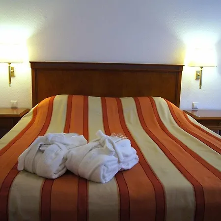 Roma Hotell 4*